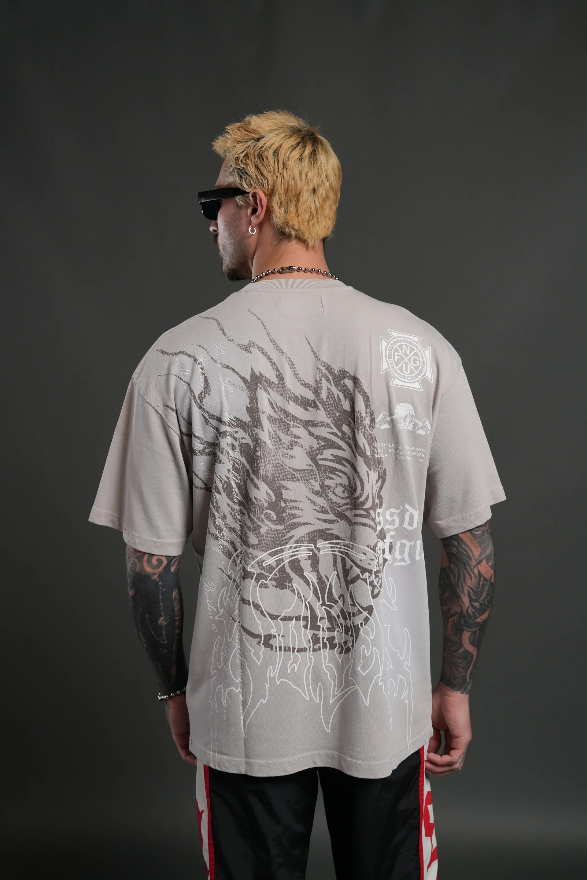 CAMISETA OVERSIZED - FOREVER WOLF